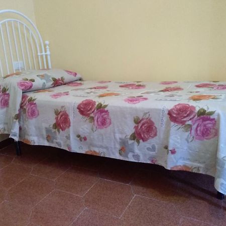 Ernest'S Apartment فيوميتشينو المظهر الخارجي الصورة